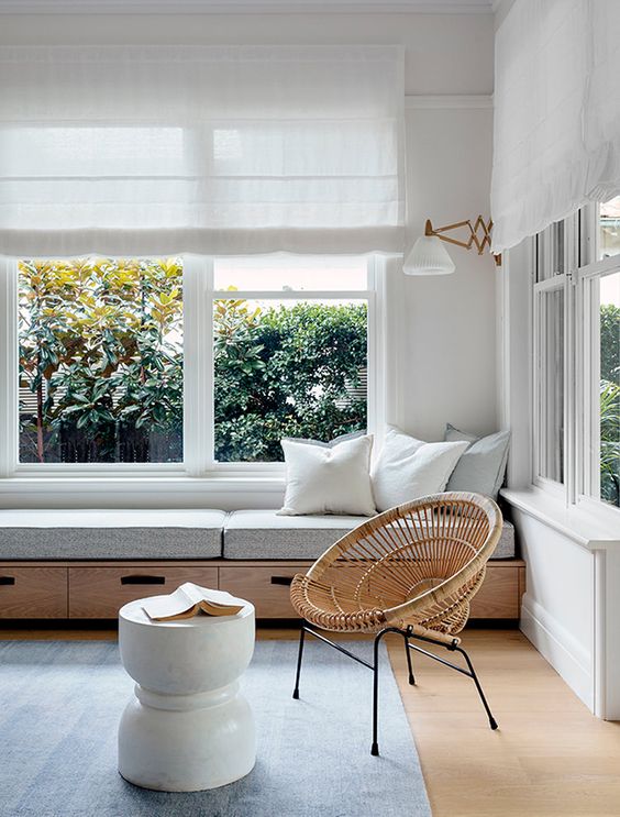 b34c8d8b1c9819f4bfe41978edb01198